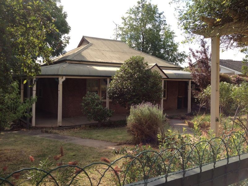 16 Binni Creek Road, Cowra NSW 2794