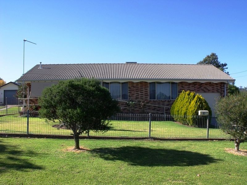 35 Watt Street, Cowra NSW 2794