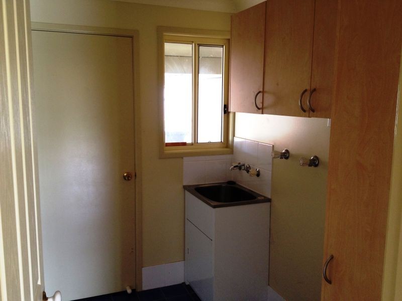 4 River Park Road, Cowra NSW 2794