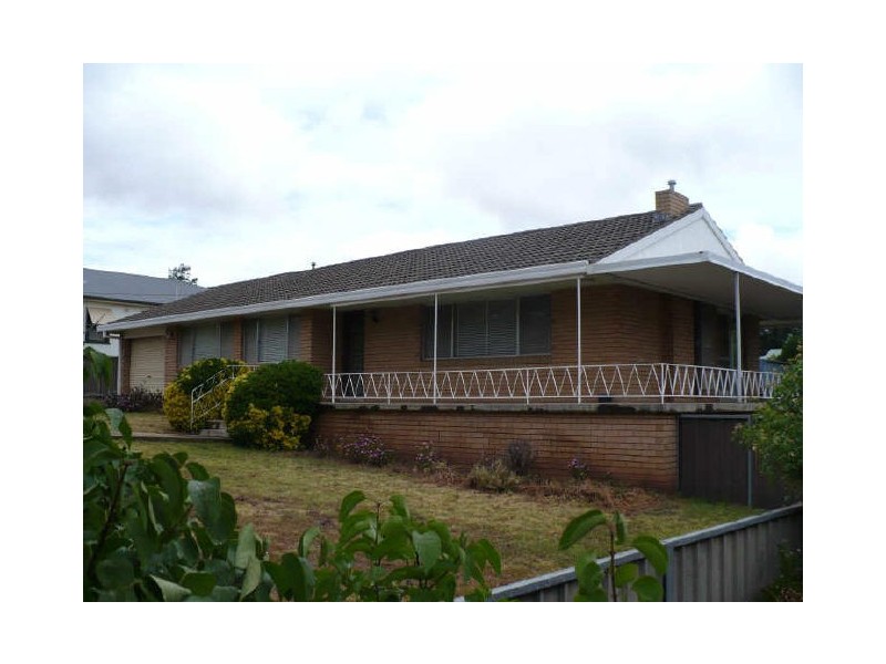 41 Comerford Street, Cowra NSW 2794