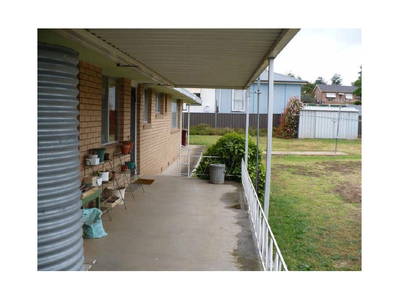 41 Comerford Street, Cowra NSW 2794