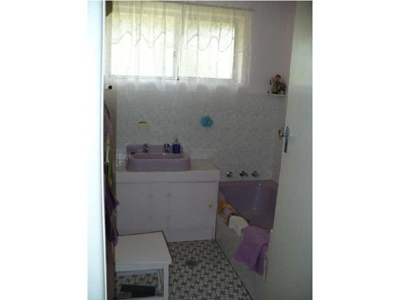 41 Comerford Street, Cowra NSW 2794