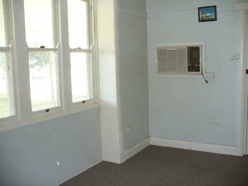 38 Fitzroy Avenue, Cowra NSW 2794