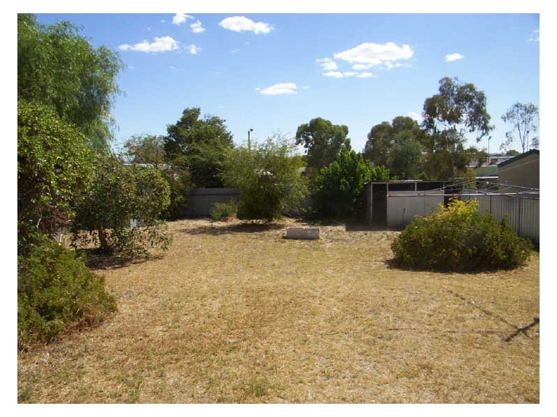 82 Darling Street, Cowra NSW 2794