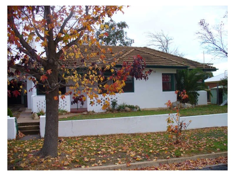3 Argoon Street, Cowra NSW 2794
