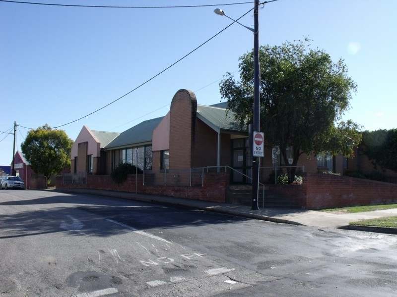 100 Darling Street, Cowra NSW 2794