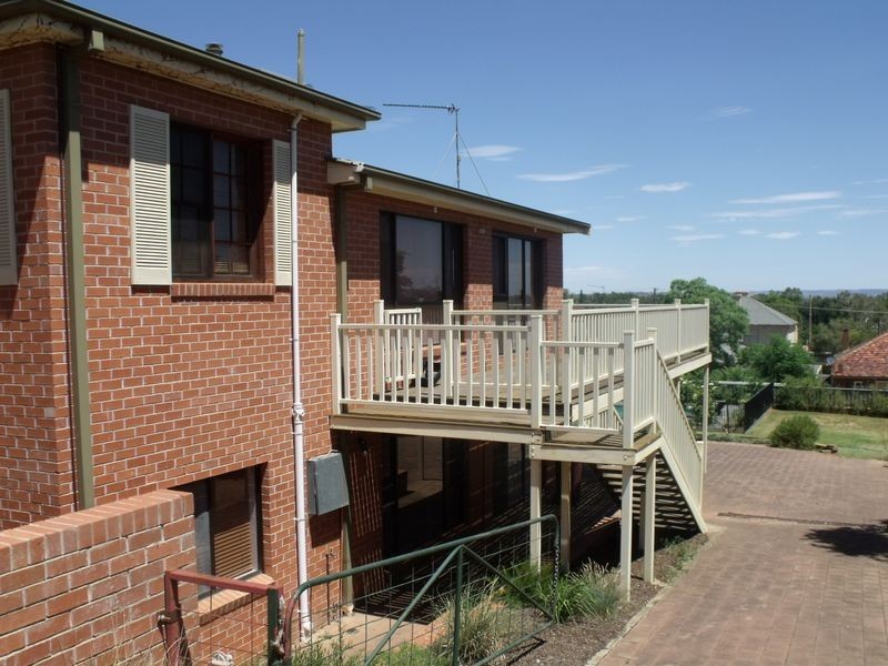 11 Daly Street, Cowra NSW 2794