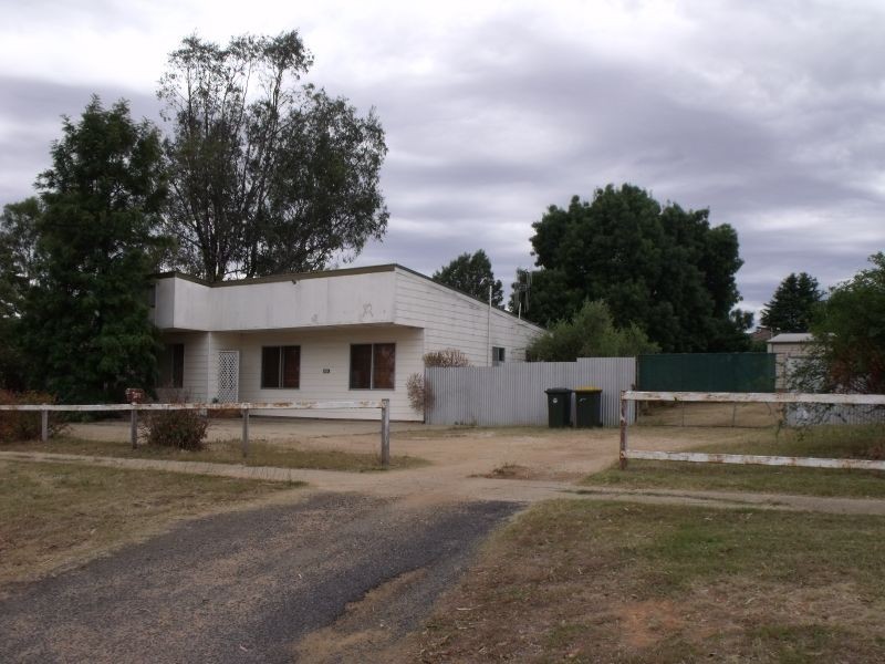147 Redfern Street, Cowra NSW 2794
