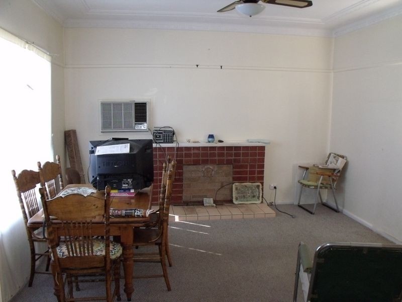 22 Fitzroy Avenue, Cowra NSW 2794