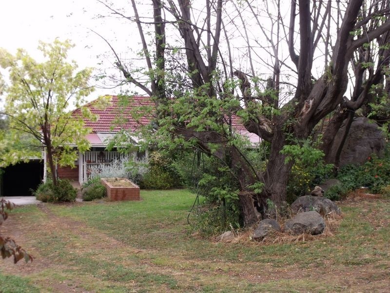 6 Liverpool Street, Cowra NSW 2794