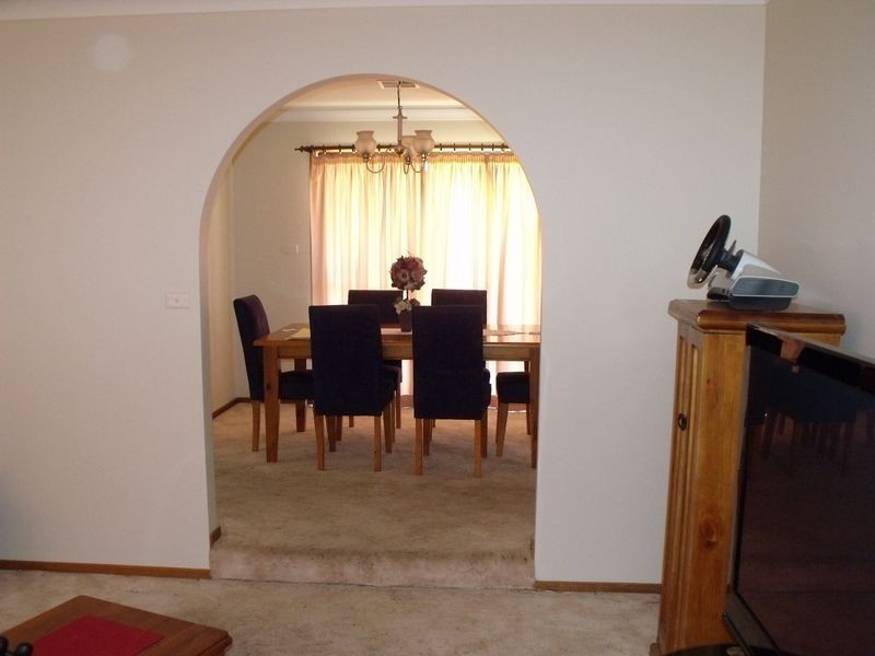 54 Lyall Street, Cowra NSW 2794