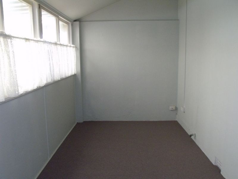 56 Darling Avenue, Cowra NSW 2794