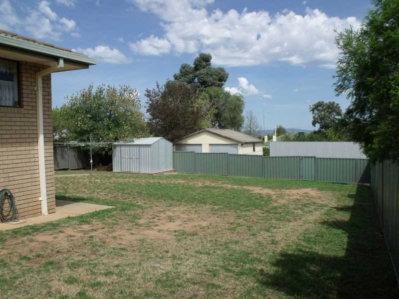 16 Bligh Street, Cowra NSW 2794