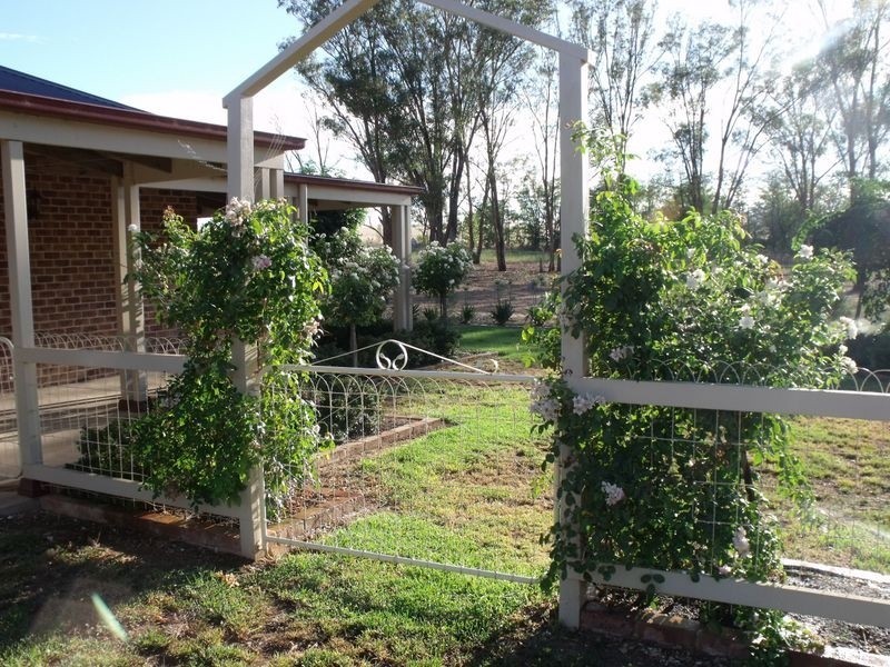 169 Camp Road, Cowra NSW 2794