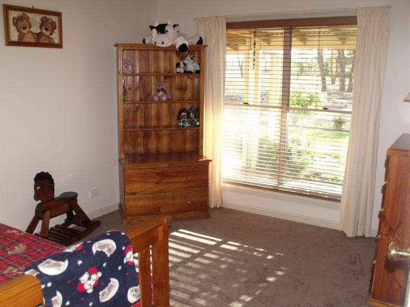169 Camp Road, Cowra NSW 2794