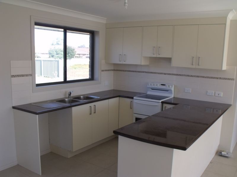 2 Mirage Drive, Cowra NSW 2794