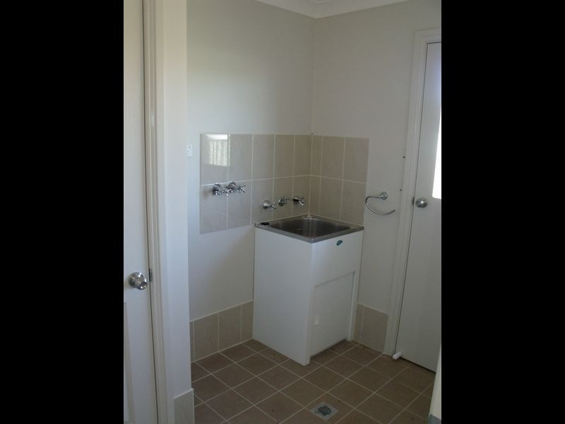 2 Mirage Drive, Cowra NSW 2794