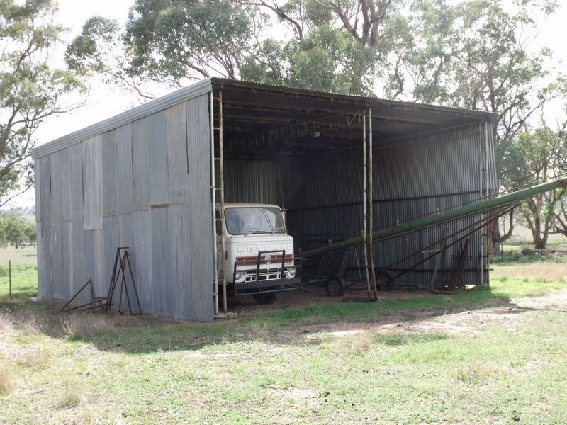 Glenville Pinemount Road, Cowra NSW 2794