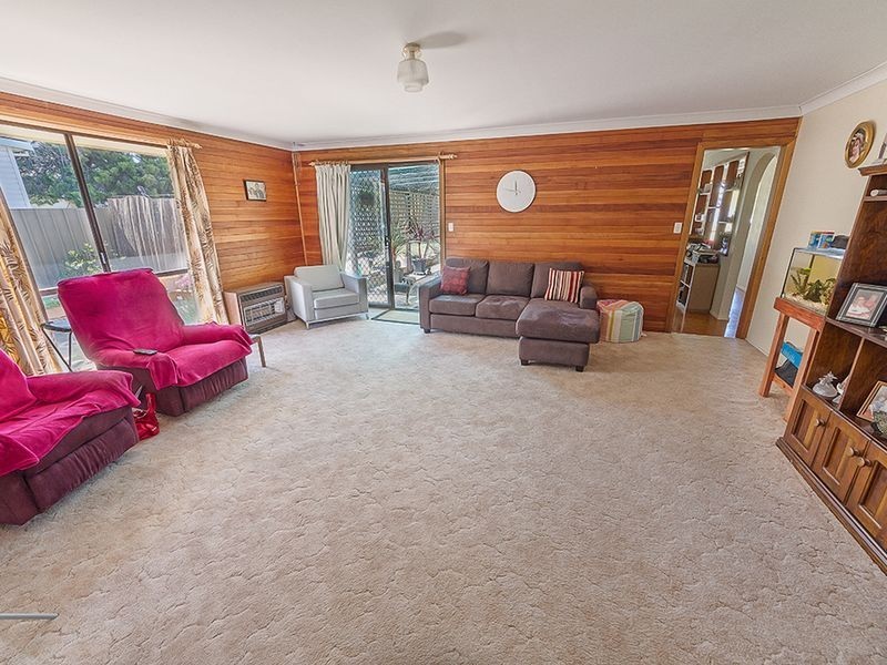 27 Lee Street, Cowra NSW 2794