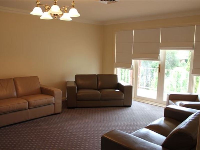 49 Evans Street, Cowra NSW 2794