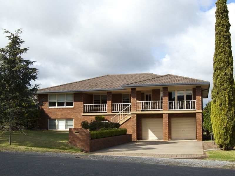 49 Evans Street, Cowra NSW 2794