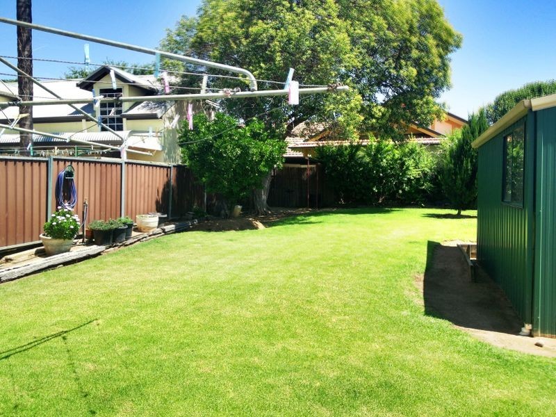 84 Fitzroy Street, Cowra NSW 2794