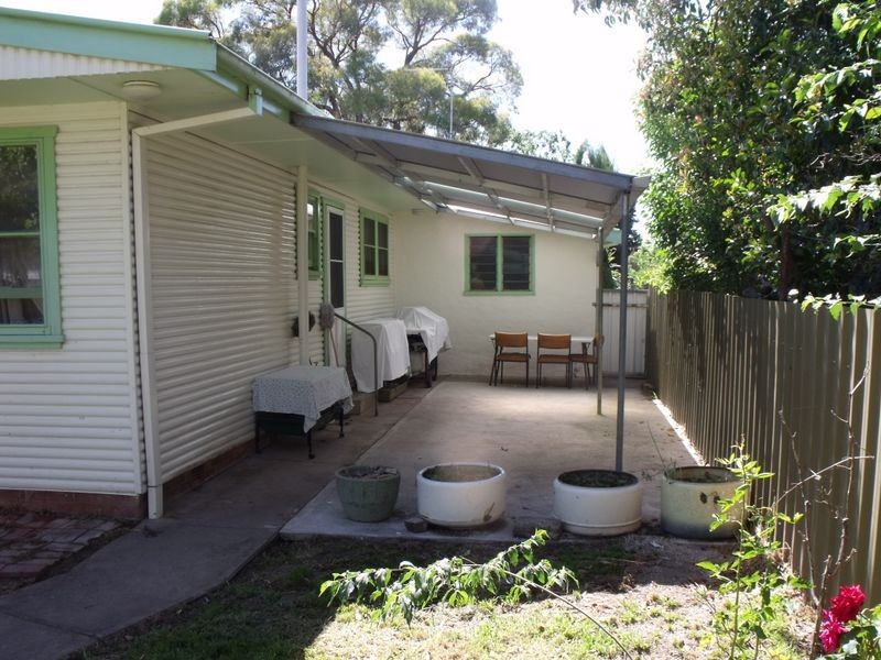 34 Fitzroy Avenue, Cowra NSW 2794