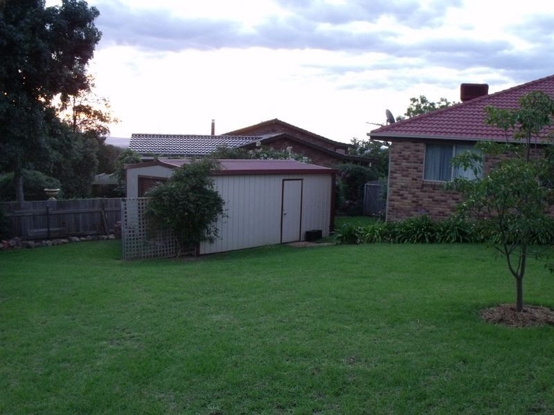 17 Karinya Street, Cowra NSW 2794