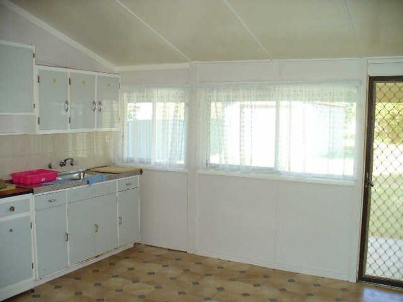 25 Kite Street, Cowra NSW 2794