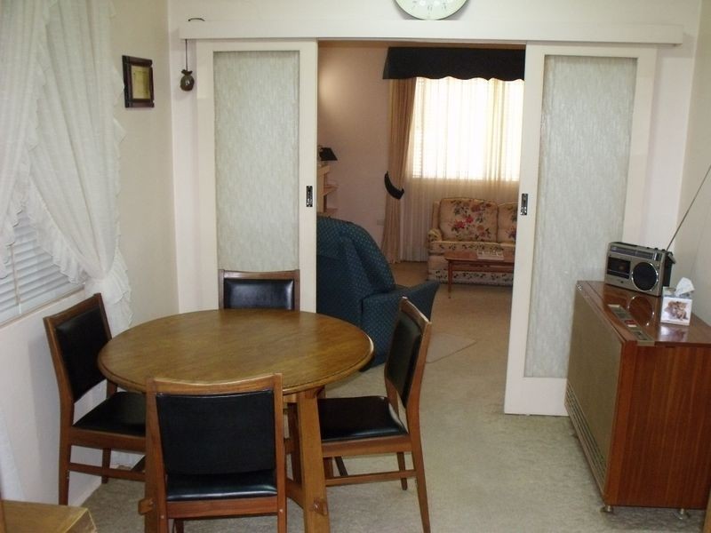 16 Lachlan Street, Cowra NSW 2794