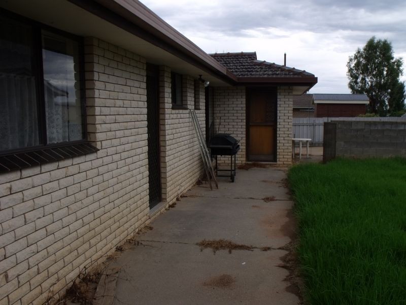 34 Bourke Street, Cowra NSW 2794