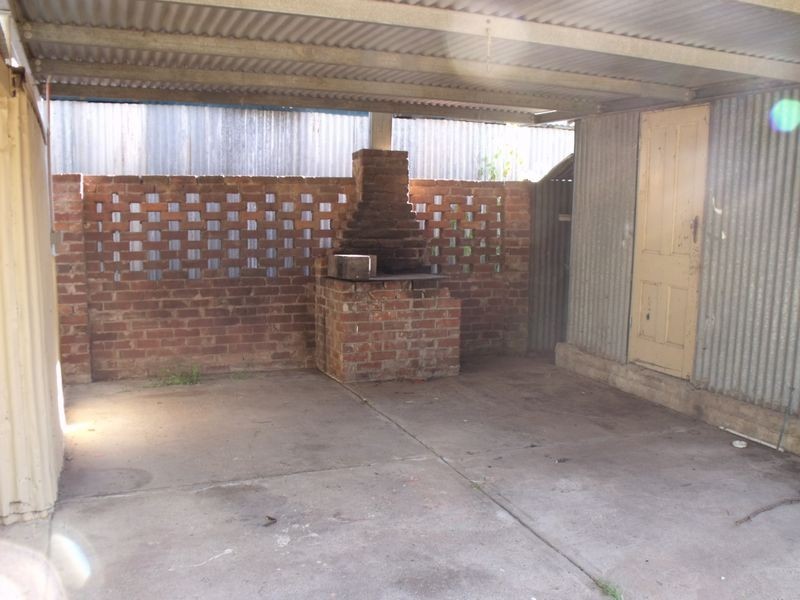 65 Fitzroy Avenue, Cowra NSW 2794