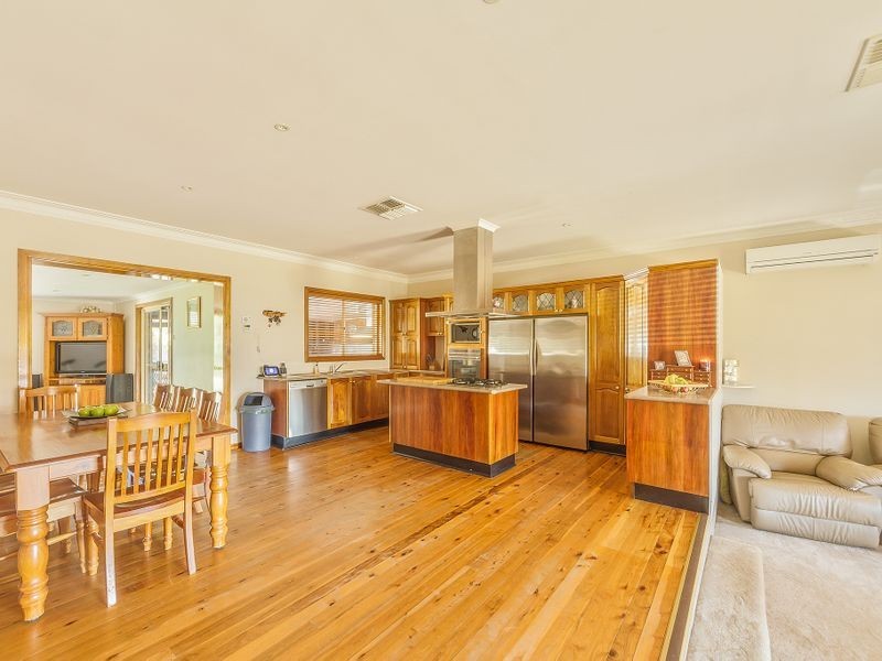 6 Stewart Street, Cowra NSW 2794