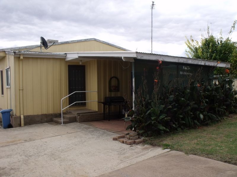 137 Redfern Street, Cowra NSW 2794