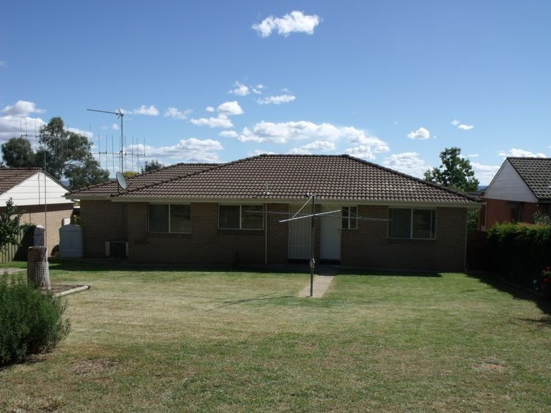 29 Hanna Street, Cowra NSW 2794