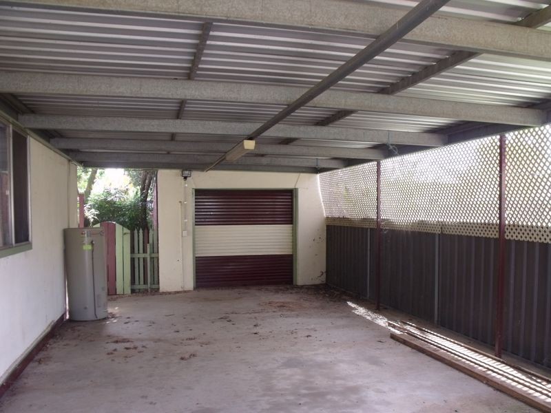 4 Sheahan Street, Cowra NSW 2794