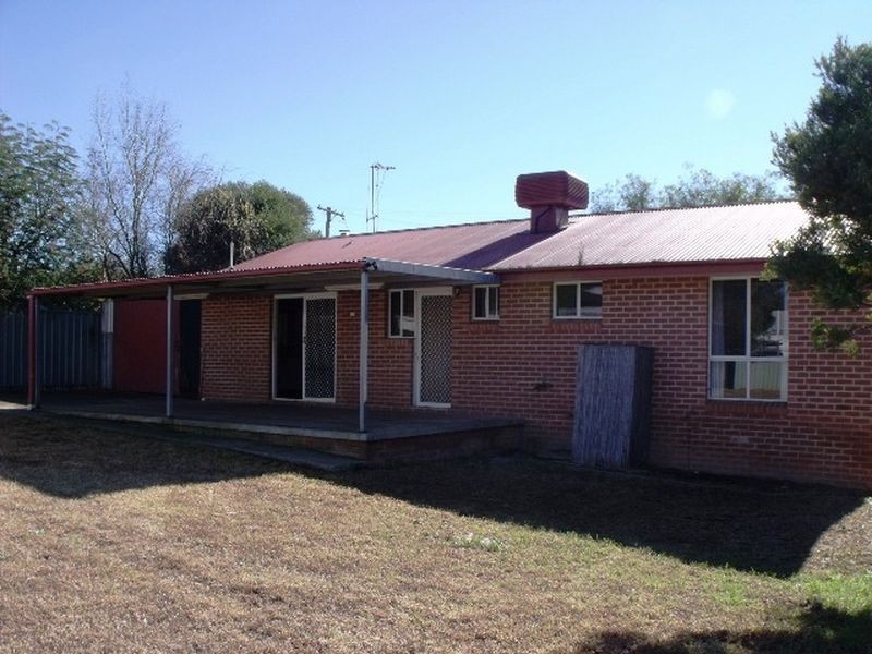 3 Hassan Street, Cowra NSW 2794