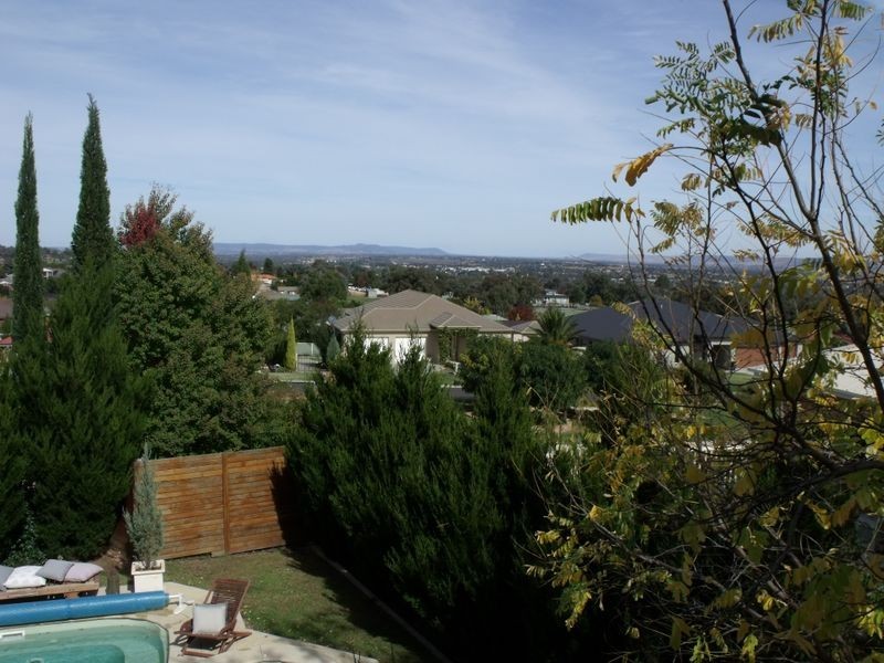 3 Banksia Close, Cowra NSW 2794