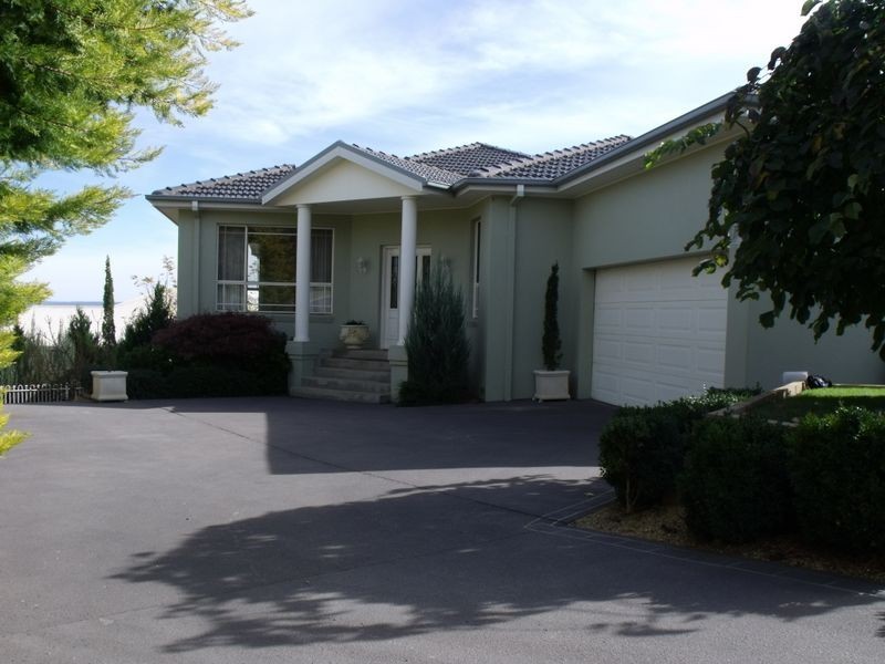 3 Banksia Close, Cowra NSW 2794