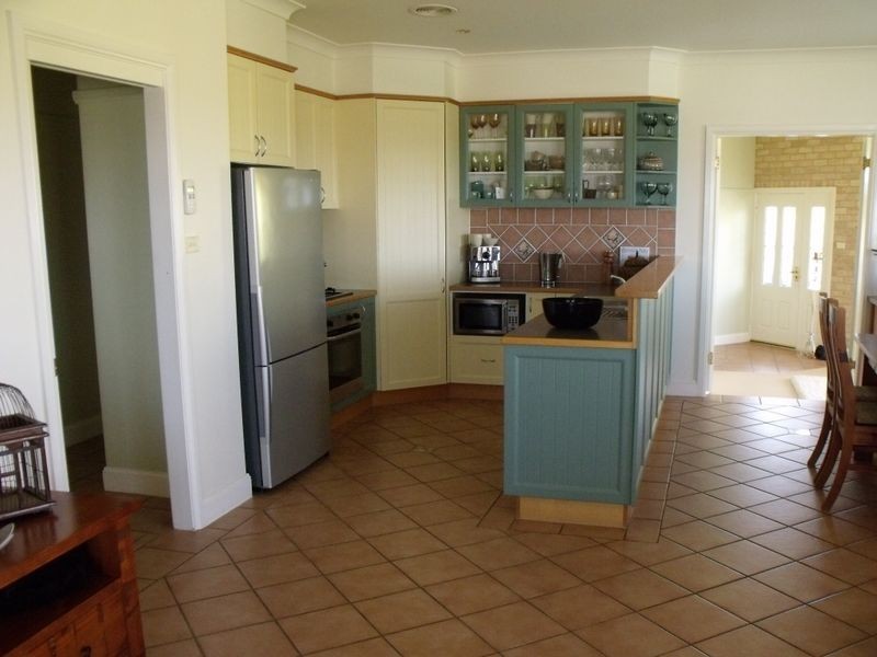 3 Banksia Close, Cowra NSW 2794