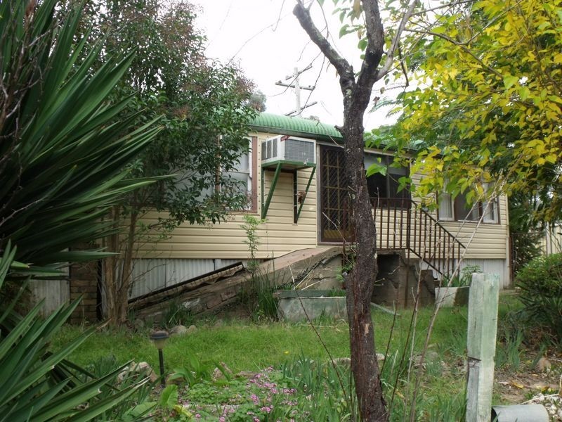 2-4 Britannia Street, Reids Flat NSW 2586