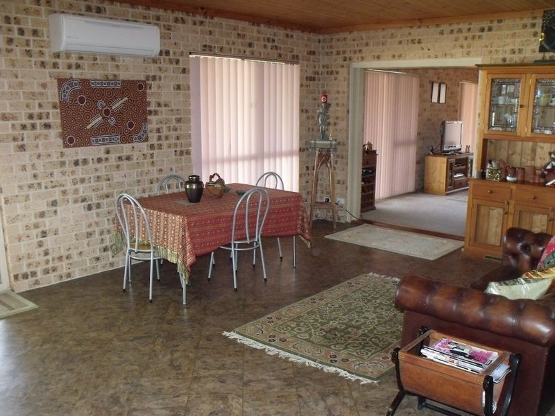 46 Delaneys Road, Cowra NSW 2794