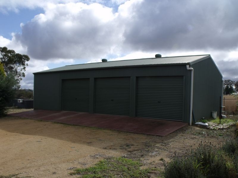 46 Delaneys Road, Cowra NSW 2794