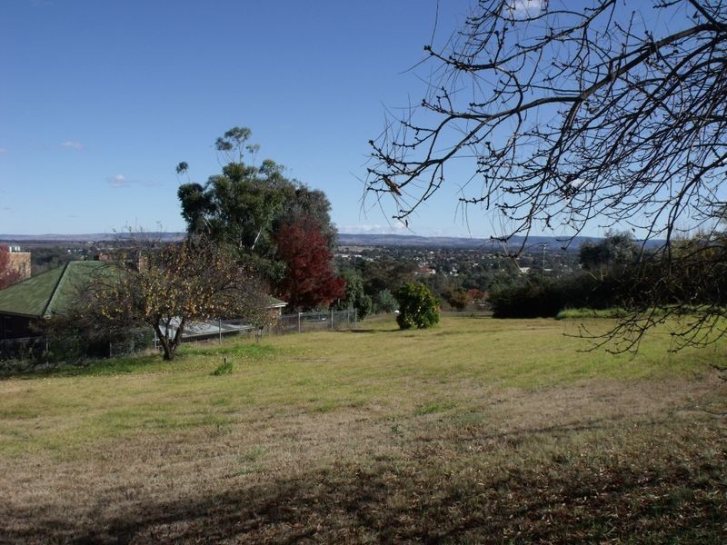L1 Ina And Brisbane Streets, Cowra NSW 2794