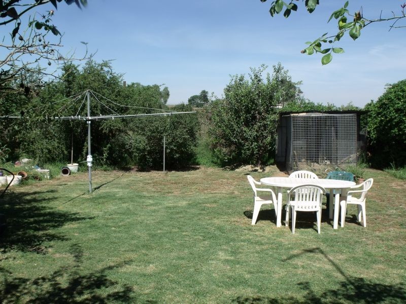 53 Waratah Street, Cowra NSW 2794