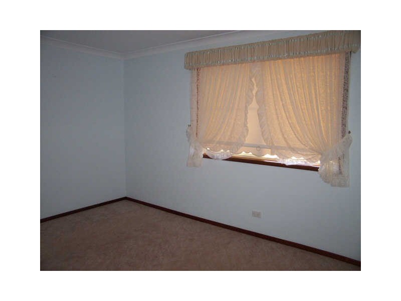 Kintyre Mckennys Lane, Cowra NSW 2794