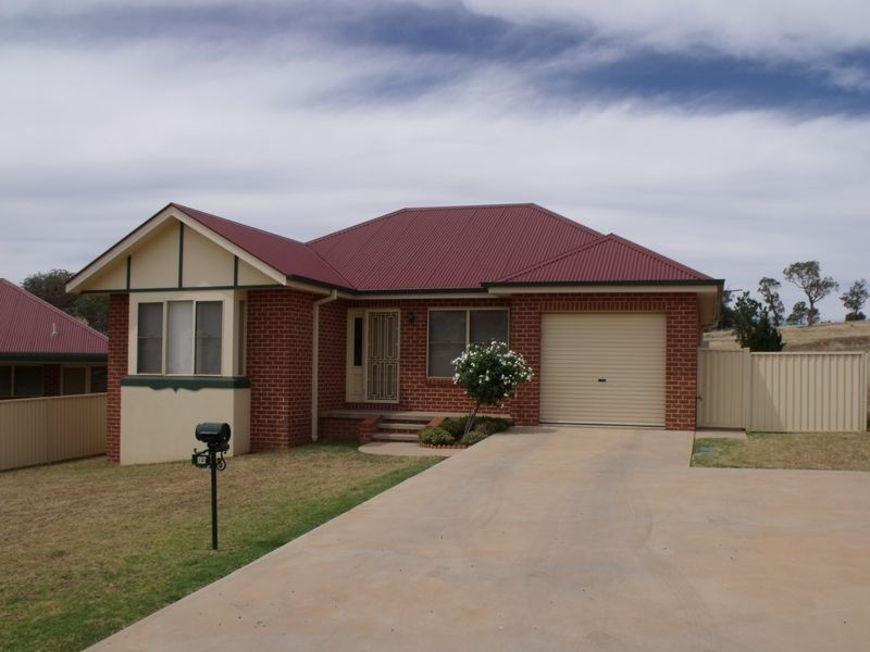 3/43 London Drive, Cowra NSW 2794