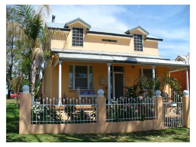 82 Fitzroy Street, Cowra NSW 2794