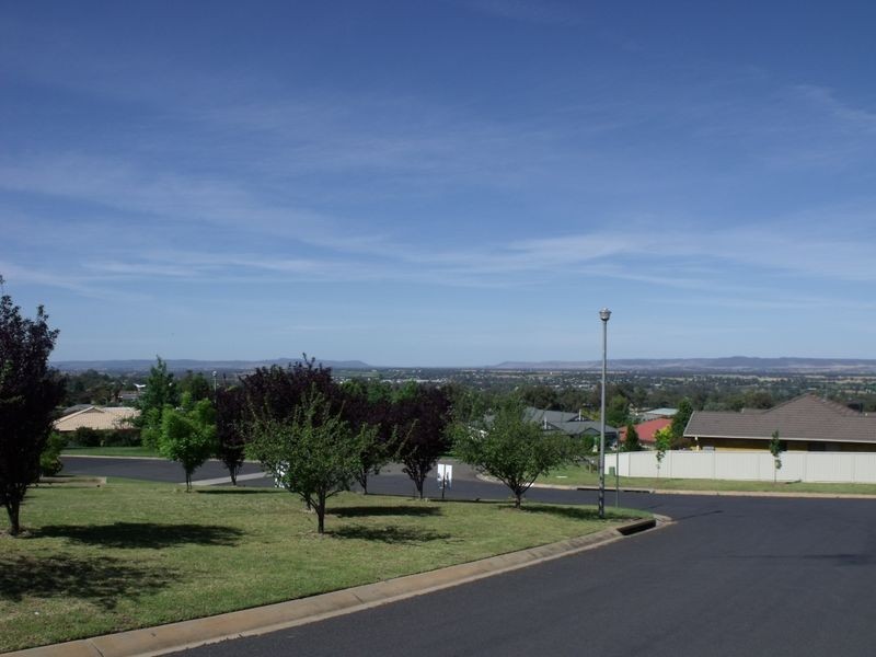 7 Banksia Close, Cowra NSW 2794