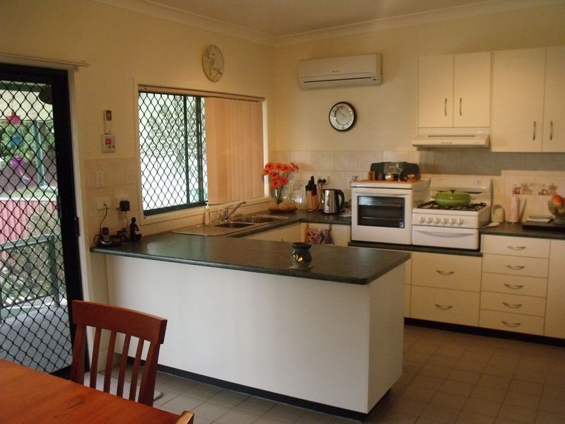 10 Brougham Street, Cowra NSW 2794